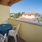 2 Bedroom In Apartment