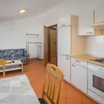 2 Bedroom In Apartment