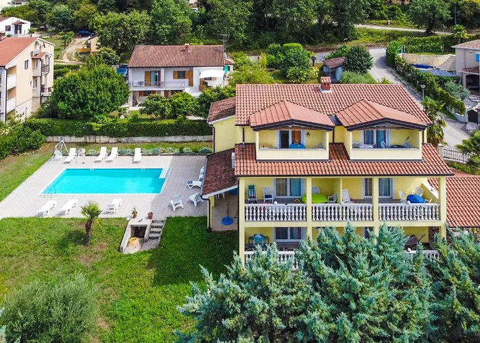 Lovely In With Wifi Apartment *